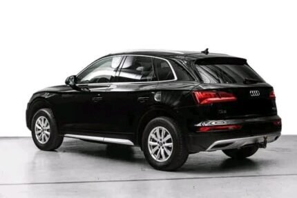 Audi Q5 35 TDI Quattro attelage année: 2019 /Webasto/ACC/Keyless / automatique / 79950 km /  2.0 163 CH / virtual cockpit / Prix : 17000€