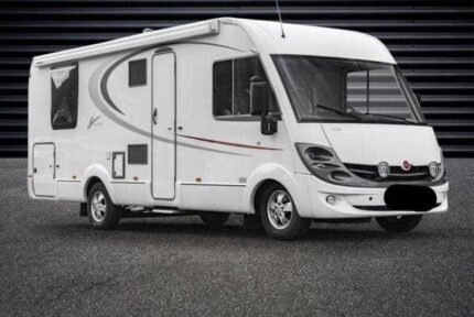 Prix : 22000€  FIAT 2.3 130 CH Bürstner viseo 726 integral , année : 2012 , kilométrage : 89000 Km , manuelle , diesel , 4 places , 4 couchages , permis B , panneaux solaires , lit centrale , lit pavillon, test d’étanchéité ok