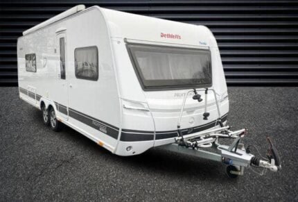 Prix : 17000€    CARAVANE Dethleffs Nomad , année : 2019 , 4 places , 4 couchages , 