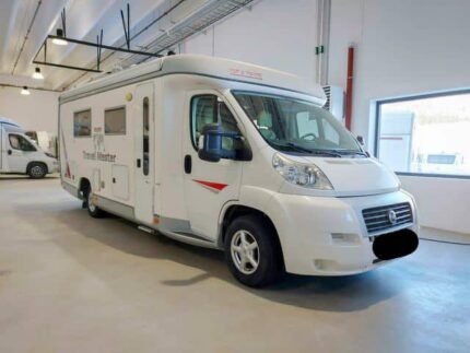 Prix : 15000€  FIAT 2.3 130 CH KABE Travel Master , année : 2007 , kilométrage : 55000 km , 4 places , 4 couchages, permis B , panneaux solitaires , 3500 Kg.  