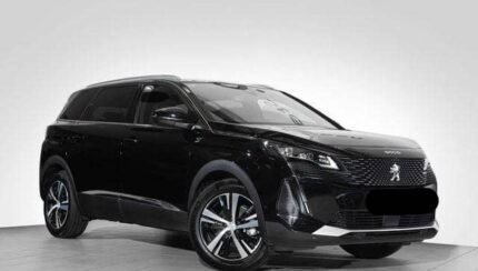 Prix : 17000€ ! Année: 2023 , 7 places   Peugeot 5008 GT 1,5 BlueHDi 130 CHB, ACC, 7 PLACES , diesel , année: 2023 , automatique, kilométrage : 45000 Km