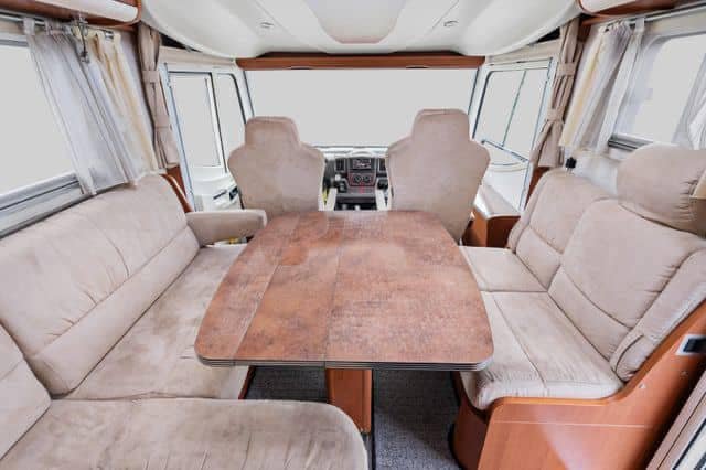 FB_IMG_1734425405178