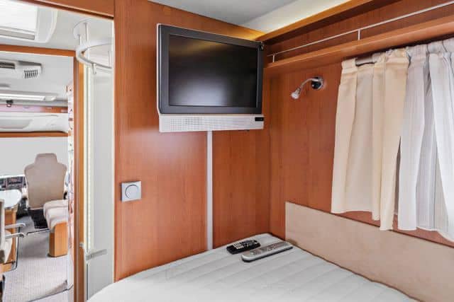 FB_IMG_1734425410599