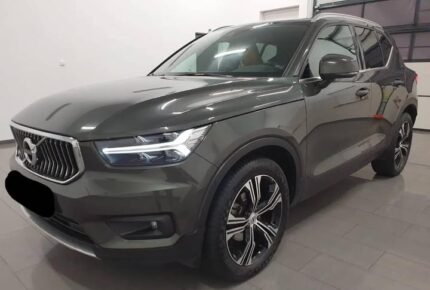 Prix : 14000€   Volvo XC 40 2.0 150CH D3 SCR Inscription, année : 2020 , kilométrage : 98 629 km , diesel , automatique ,