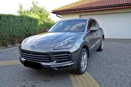 Prix : 25000€  Porsche Cayenne 3.0 340CH Platinum Edition , année : 2019 , kilométrage : 61 000 km , automatique, essence