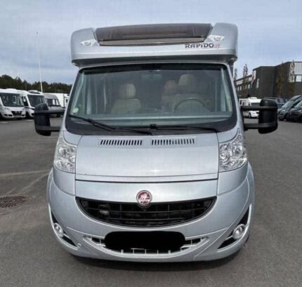 Prix : 14500€  FIAT 3.0 160 CH Rapido 7090 , kilométrage : 150.000 km , manuelle , diesel, lit centrale , année : 2008 , 4 places pour 4 couchages ,  