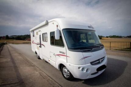 FIAT 2.3 130 CH RAPIDO année : 2009 , 4 places , 4 couchages, panneaux solaires , permis B, 2009 , 70200 Km