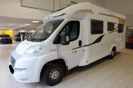 Prix : 18000€  FIAT 2.3 150 CH Carado T348 150 HP, année : 2014 , diesel , kilométrage : 41 635 km , 4 places , 4 couchages , porte vélo , lit escamotable, antenne satellite et porte-vélos