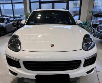 Prix : 22000€   Porsche Cayenne S 4.1 385CH Diesel Platinum Edition , année : 2015 , kilométrage : 219 978 km , diesel , automatique