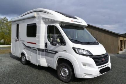 Prix : 23000€   Fiat 2.3 130CH Adria Matrix Axess M590SG , année : 2016 , kilométrage : 87 000 km , Diesel, manuelle , 4 places , 4 couchages , 3 500 kg , permis B , panneau solaire , test d’étanchéité ok