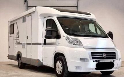 PRIX : 17000€  FIAT 2.3 130 CH Knaus Sport , année : 2011 , kilométrage : 99404 km , 4 places , 4 couchages , panneaux solaires , diesel