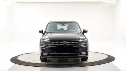 Prix : 17000€  Volkswagen Tiguan 2.0TDI 190 CH Exclusive R 4-Motion DSG attelage /Webasto/Navi / automatique / diesel / 2019 / 2019 / 65000 Km / 