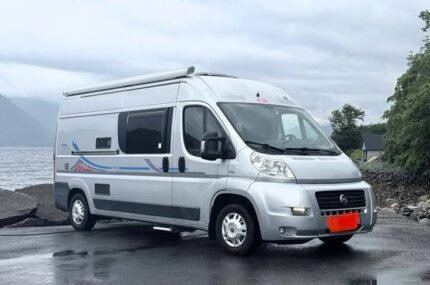 Prix : 13000€   FIAT 2.3 120 CH Adria TWIN 600 , année : 2007 , kilométrage : 110.000 Km , manuelle , diesel , 4 places , 4 couchages , permis B , panneaux solaires