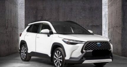 Prix : 13000€ ! Toyota Corolla Cross 2.0 Hybrid AWD-i Executive – Année 2022 – Seulement 34 254 km