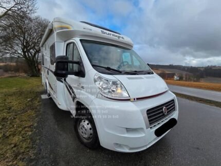 Prix : 16000€   Fiat 2.3 130CH Sunlight T64 Capron , manuelle , diesel , année : 2013 , kilométrage : 58 000 km , 3 495 Kg , permis B , 5 places , 5 couchages, porte vélos, panneaux solaires , test d’étanchéité ok
