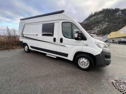 Prix : 16000€  FIAT 2.3 130 CH Weinsberg R47 , année : 2016 , boîte: manuelle, Diesel , 116500km , places: 4 , couchages: 4