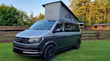 Prix : 18000€  Volkswagen T6 California 4MOTION, Année : 2018 avec 2.0 Diesel 150CH dynamique , diesel , automatique, 4 places , 4 couchages
