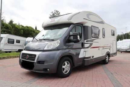 Prix : 17000€  FIAT 3.0 156 CH Adria MATRIX / 2011 / automatique / diesel / 52000 Km / 4 places / 4 couchages / permis B / panneaux solaires / 