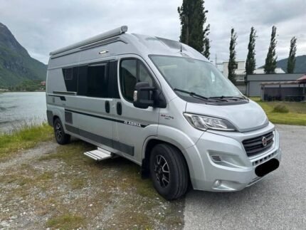 Prix : 22000€ ✅disponible en Pologne , Fiat Adria Twin 600 SPT – 2018 – 130 ch – Boîte automatique – 4 places / 4 couchages  📍 Van aménagé compact, bien équipé et prêt pour l’aventure