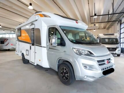 Prix : 22000€ , Fiat Bürstner Ixeo T 726 G Summer – 2015 – 67 000 km