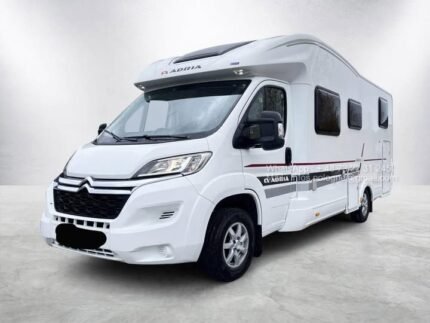 Prix: 25000€! Adria Matrix M 670 SL – 2017 - 163 CH - 81 200 KM - 5 places carte grise - 5 couchages - Élégance, confort et autonomie pour vos voyages