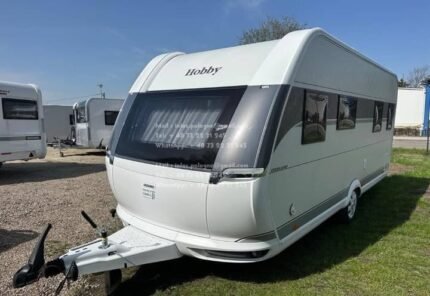 Prix : 20000€ ! HOBBY 495 WFB EXCELLENT – 2025 – 4 places – 4 couchages – Neuve & haut de gamme