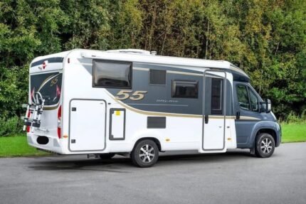 Prix: 18500€! Bürstner BT6901 – 2014 | 70 500 km | Manuelle | 148 ch | 4 places carte grise | 4 couchages |