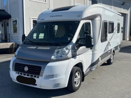 Prix: 14000€! Hobby Toskana Exclusive 650 – 2008 | 130 CH | 91 200 km | Boîte manuelle | 4 places carte grise / 4 couchages