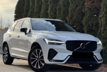 Prix : 18500€ ! VOLVO XC60 B4 D PLUS DARK – 197 CH – AUTOMATIQUE – 2024 – 34 000 KM